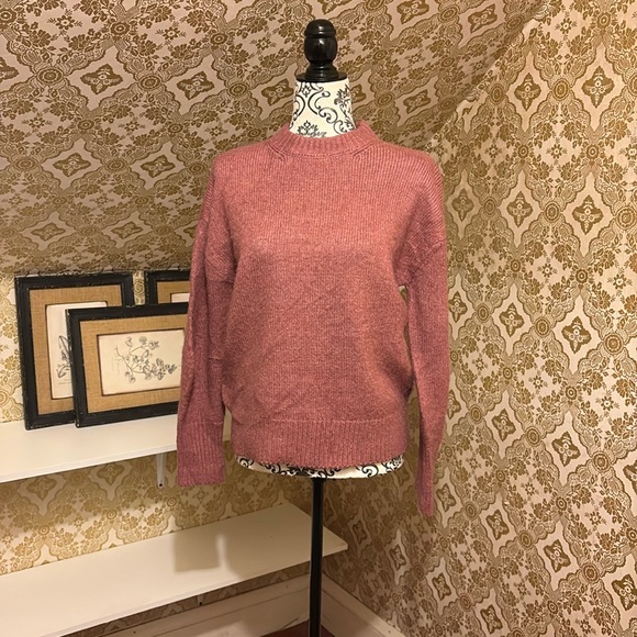 Pink crew neck sweater - Picture 2 of 7